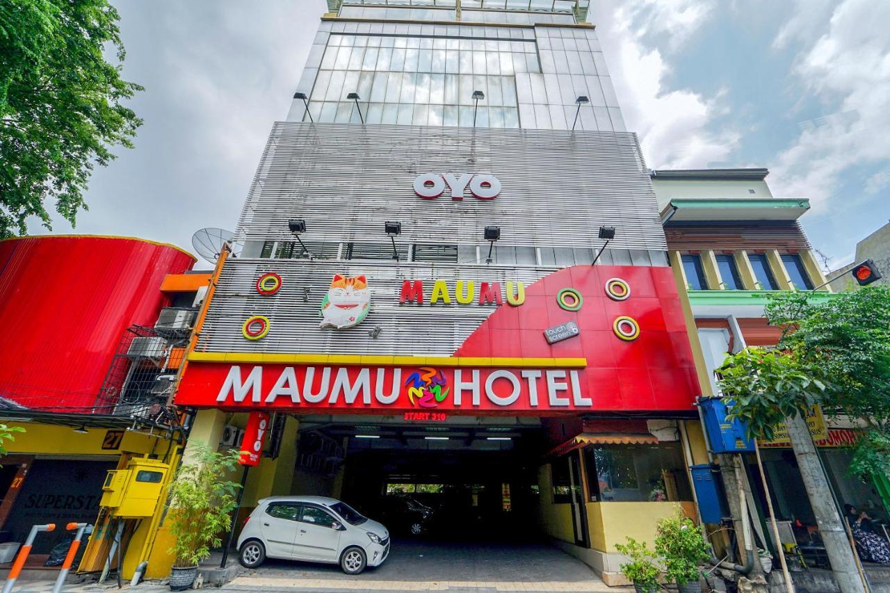 Maumu Hotel & Lounge Surabaya Buitenkant foto